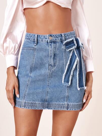 denim skirt with bow