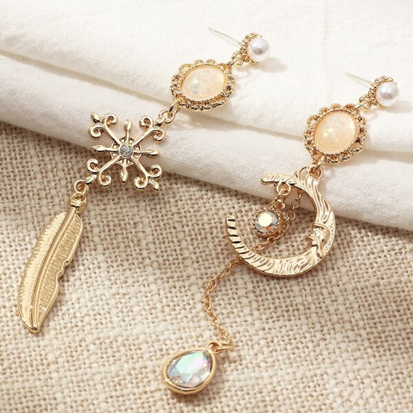 

Gemstone Decor Mismatched Drop Earrings, Gold