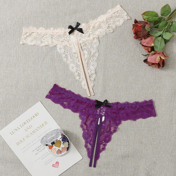 

2pack Plus Floral Lace Crotchless Panty Set, Multicolor