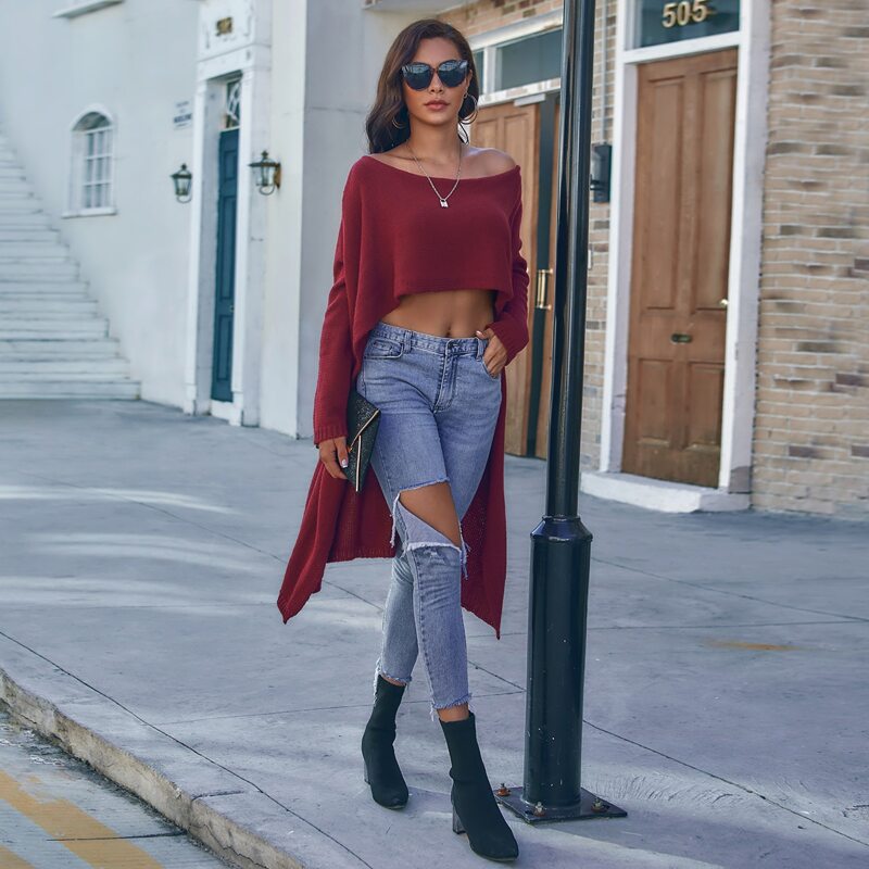 

Solid Dip Hem Crop Sweater, Burgundy