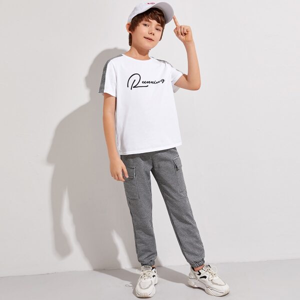 

Boys Letter Graphic Contrast Sideseam Top & Houndstooth Pants Set, Black and white