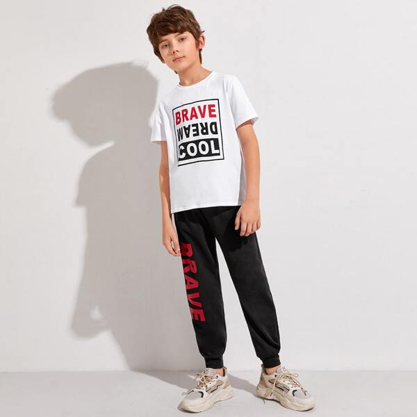 

Boys Letter Graphic Top & Sweatpants Set, Black and white