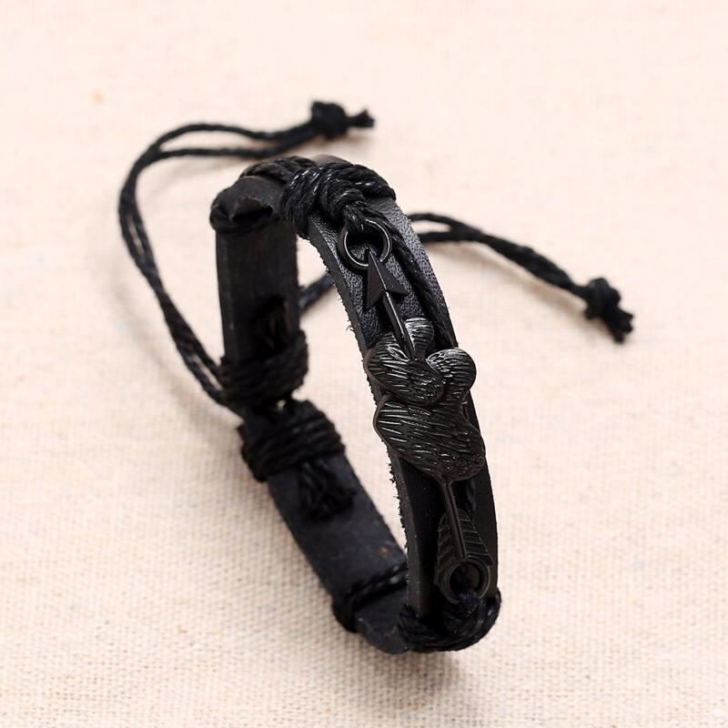

Alloy Heart Woven Bracelet, Black
