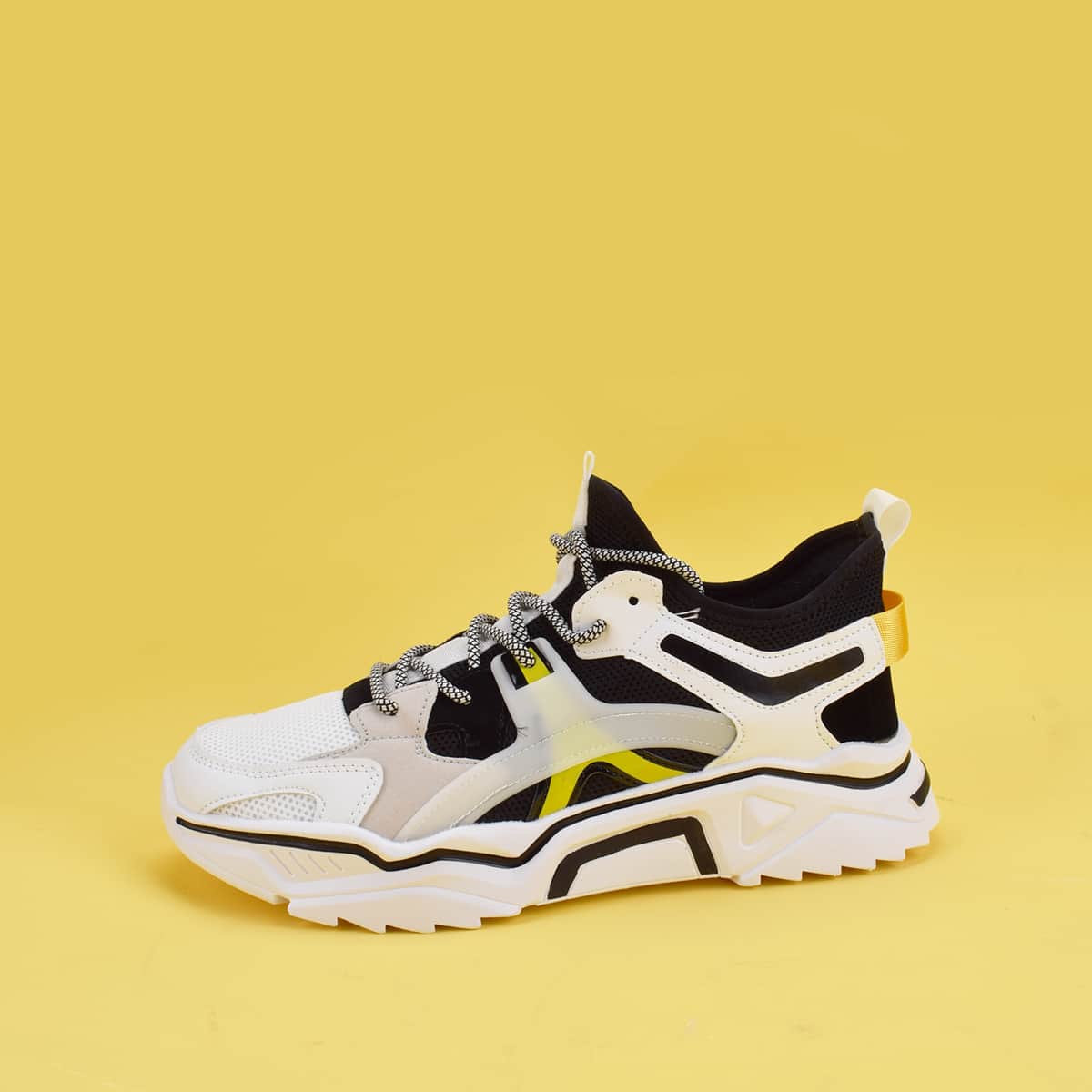 

Guys Lace Up Decor Knit Sneakers, Black and white