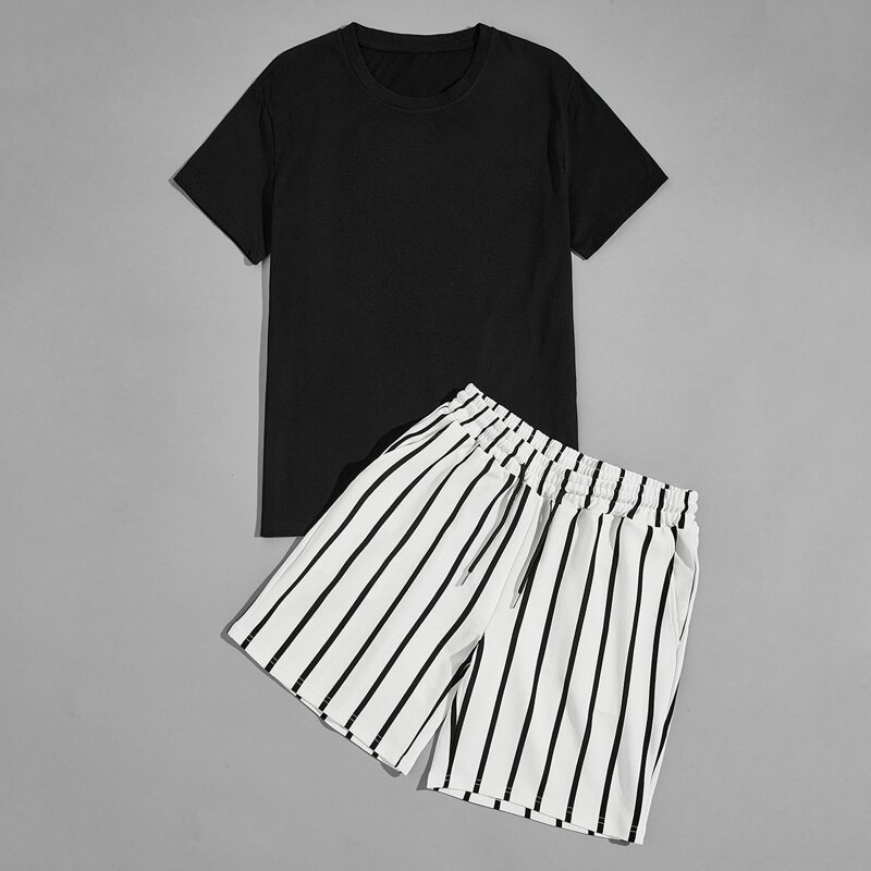 

Guys Tee With Striped Shorts, Black and white