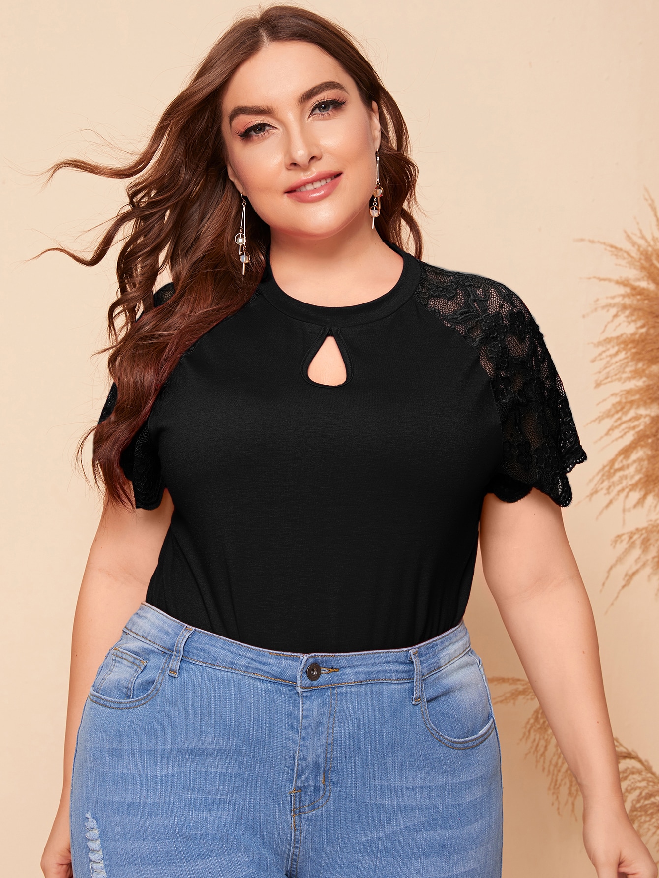 Plus keyhole Neck Lace Raglan Sleeve Tee thumbnail