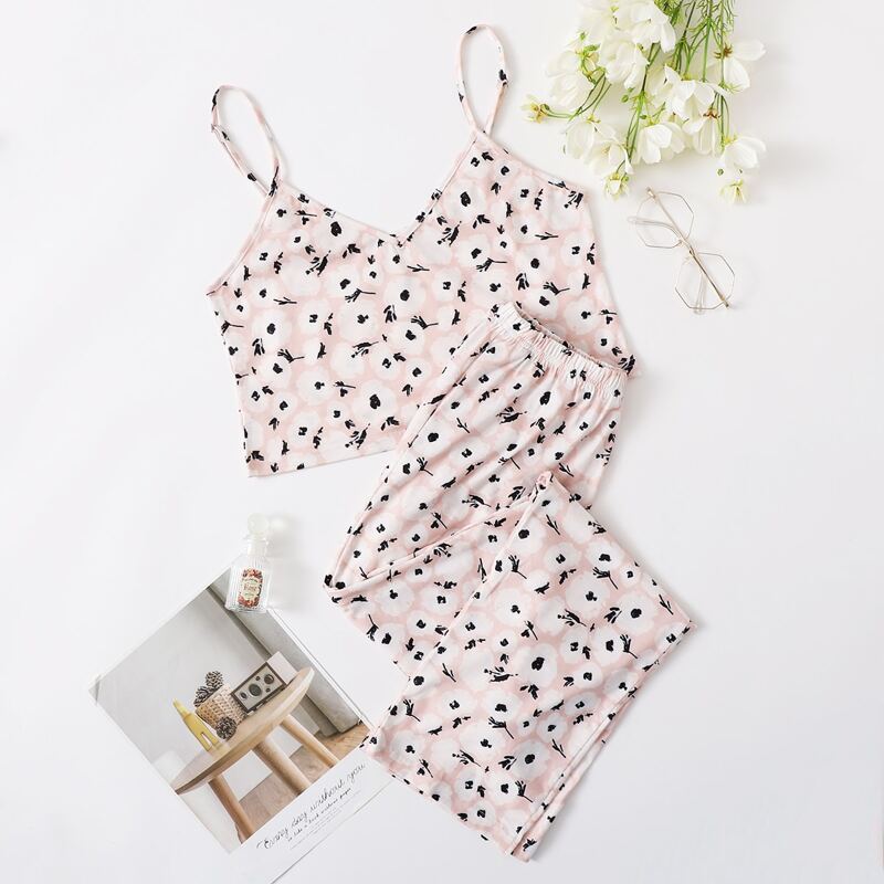 

Floral Cami & Pants PJ Set, Multicolor
