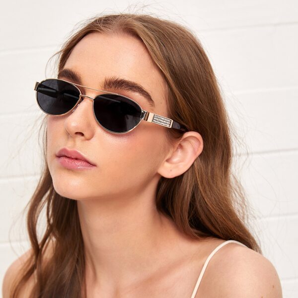 

Metal Frame Sunglasses