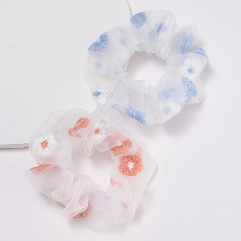

2pcs Floral Embroidery Mesh Scrunchie, Multicolor