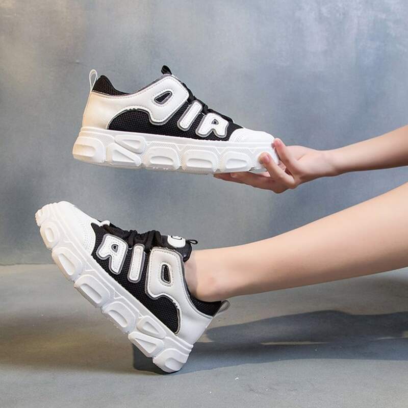 

Colorblock Lace-up Chunky Sneakers, Black and white