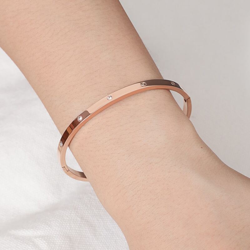 

Rhinestone Decor Bangle, Gold
