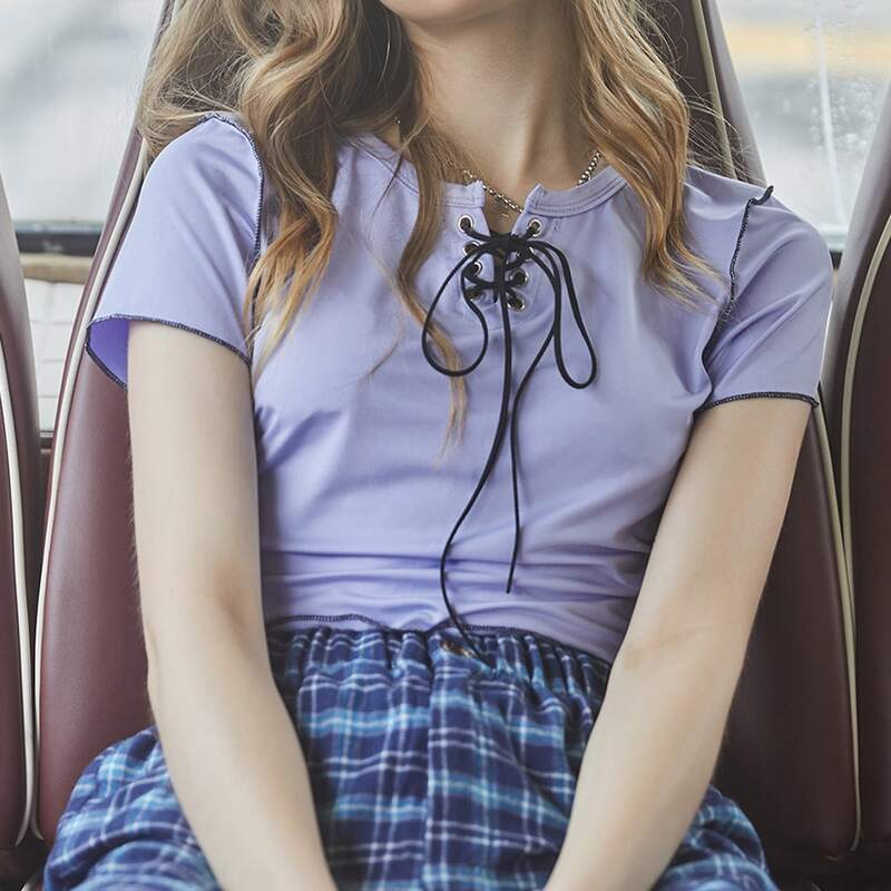 

Lace Up Front Stitching Trim Tee, Lilac purple