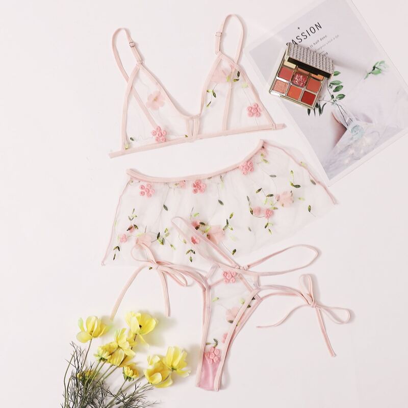 

Floral Applique Mesh Lingerie Set, Baby pink
