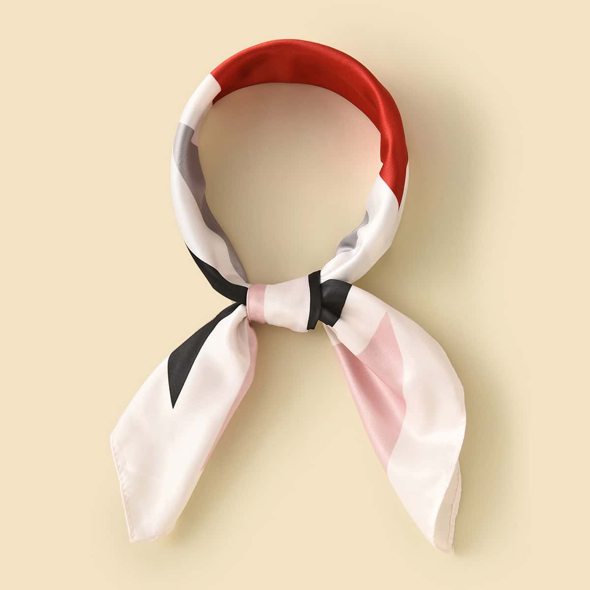 

Geometric Pattern Printed Square Scarf, Multicolor