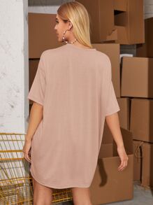 Vestido camiseta de hombros caídos con estampado de letra - Rosa Pálido - Ver 2