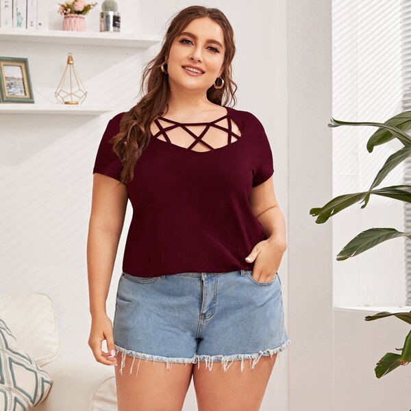 

Plus Hollow Out Solid Short Sleeve Tee, Maroon