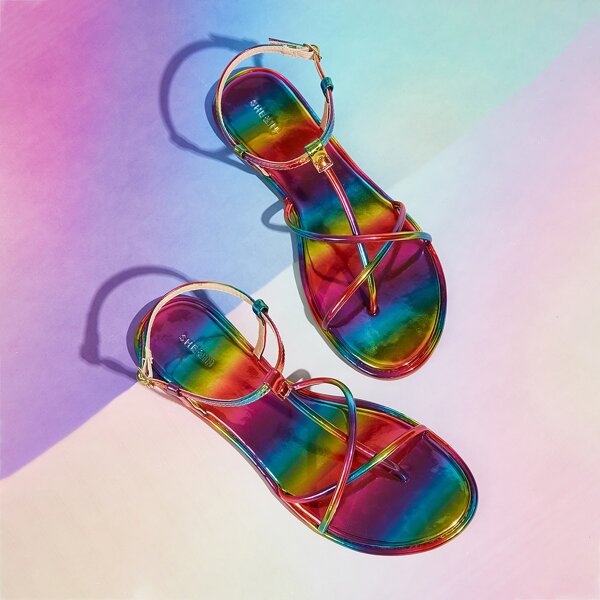 

Toe Post Colorblock Flat Sandals, Multicolor