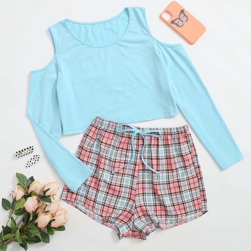 

Cold Shoulder Tee & Plaid Shorts PJ Set, Multicolor