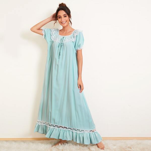 

Tie Front Floral Embroidered Mesh Trim Flounce Hem Nightdress, Mint green