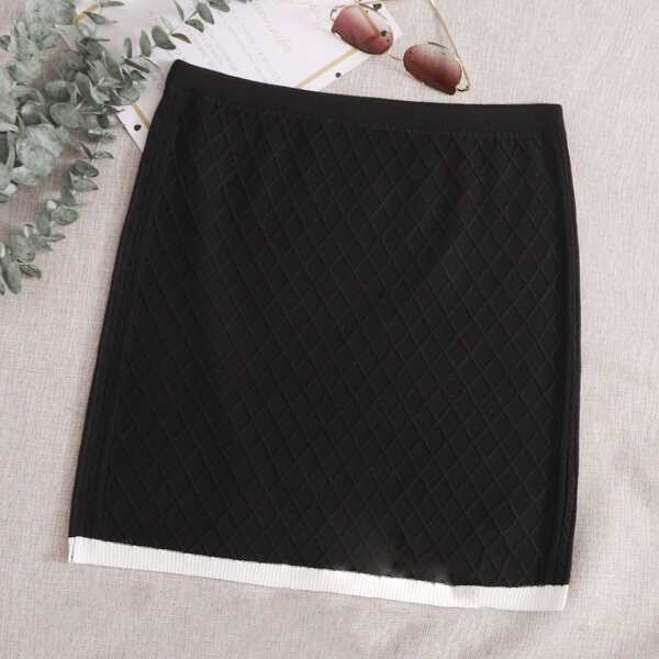 

Plus Contrast Binding Bodycon Diamond Knit Skirt, Black