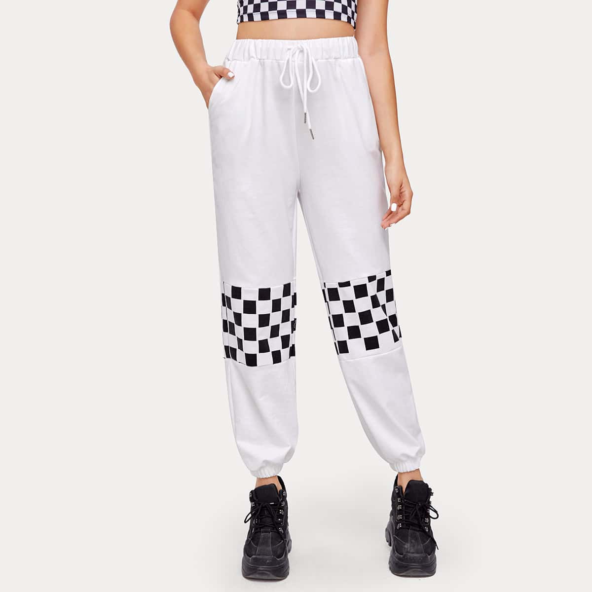 

Contrast Checkerboard Sweatpants, White