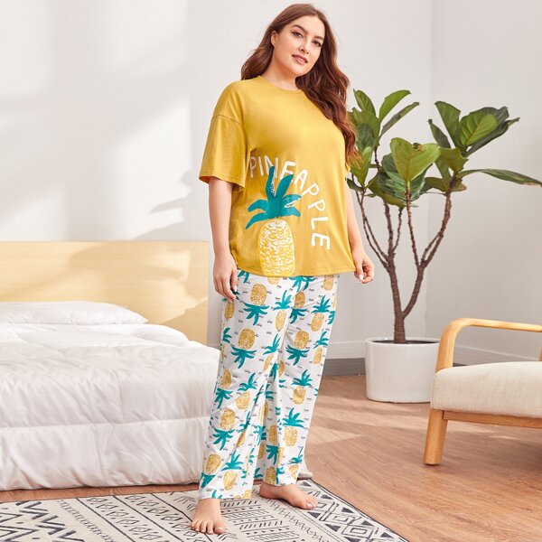 

Plus Letter and Pineapple Print Tee and Pants PJ Set, Multicolor