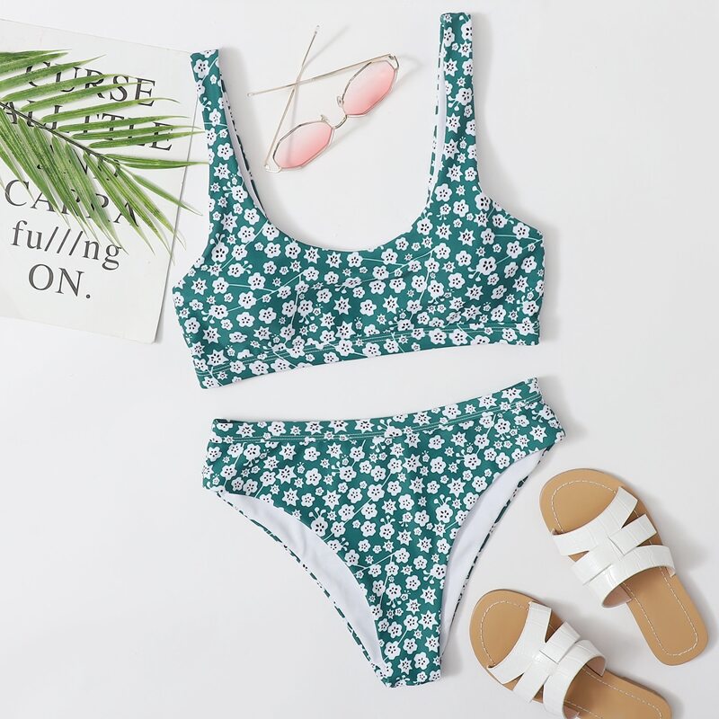 

Ditsy Floral Tank Bikini Swimsuit, Green