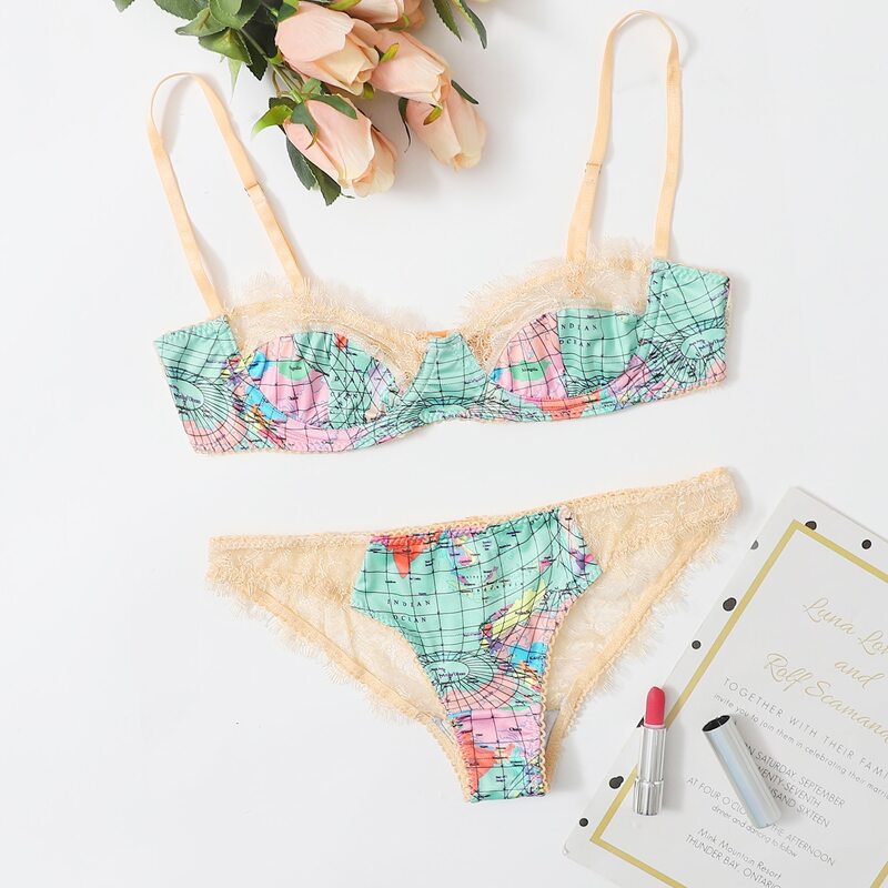 

Map Print Underwire Lingerie Set, Multicolor