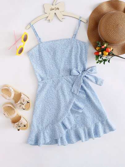 فتاة المراهقة فستان طوق روبل يربط عند الجانب بنمط نباتي