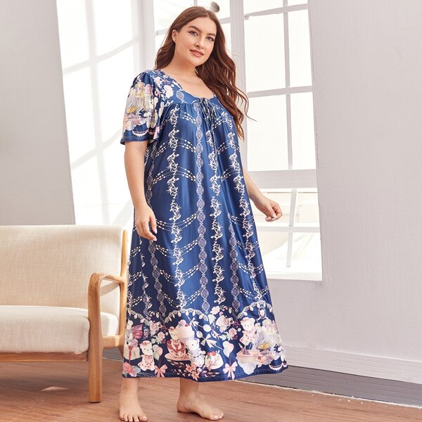 

Plus Tie Front Graphic Print Nightdress, Blue