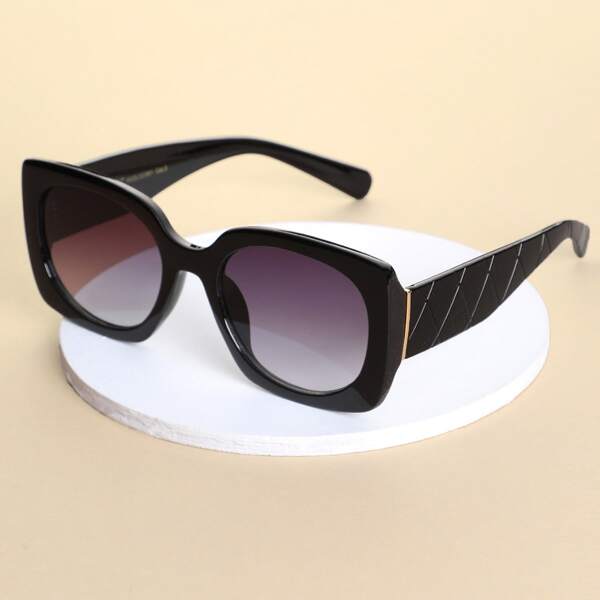 

Quilted Detail Acrylic Rectangle Frame Sunglasses, Black