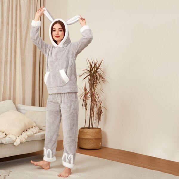 

Kangaroo Pocket Flannel Pajama Set, Light grey