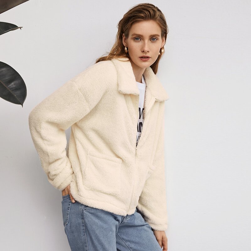 

Collared Zip Up Pocket Front Teddy Coat, White