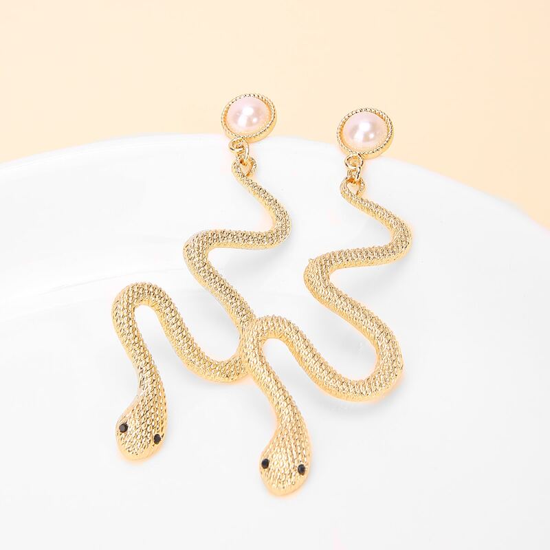 

Snake Decor Drop Earrings, Gold