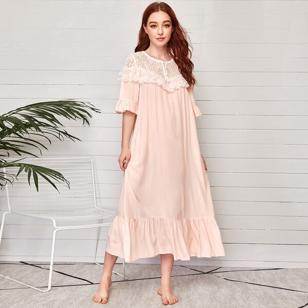 

Ruffle Hem Lace Panel Nightdress, Baby pink