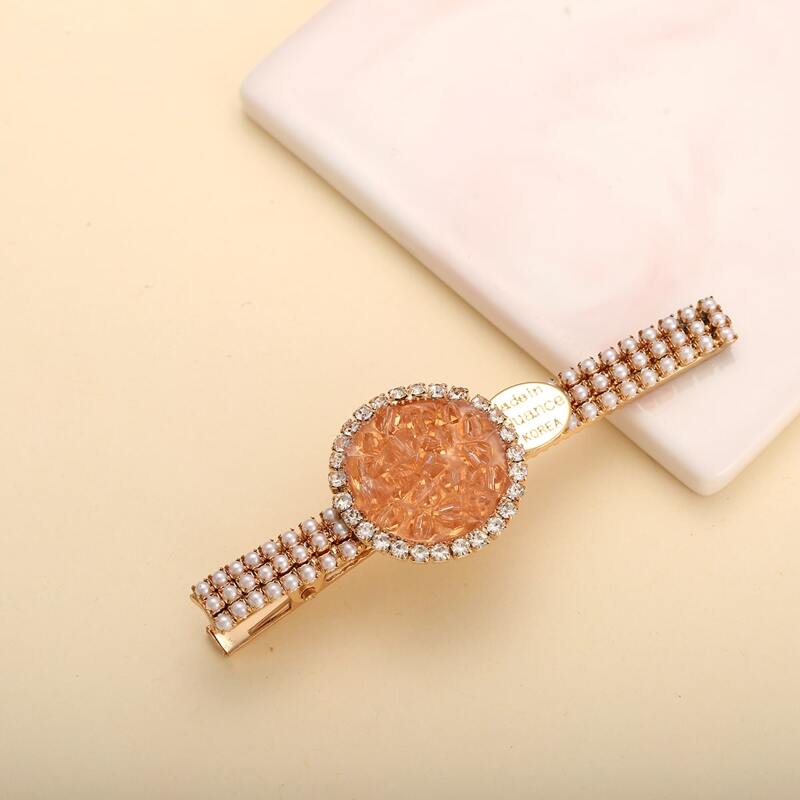

Faux Pearl & Rhinestone Decor Letter Hair Clip, Multicolor