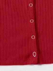 SHEIN Essnce Top tejido de canalé con botón delantero de hombros descubiertos - Burdeos - Ver 4