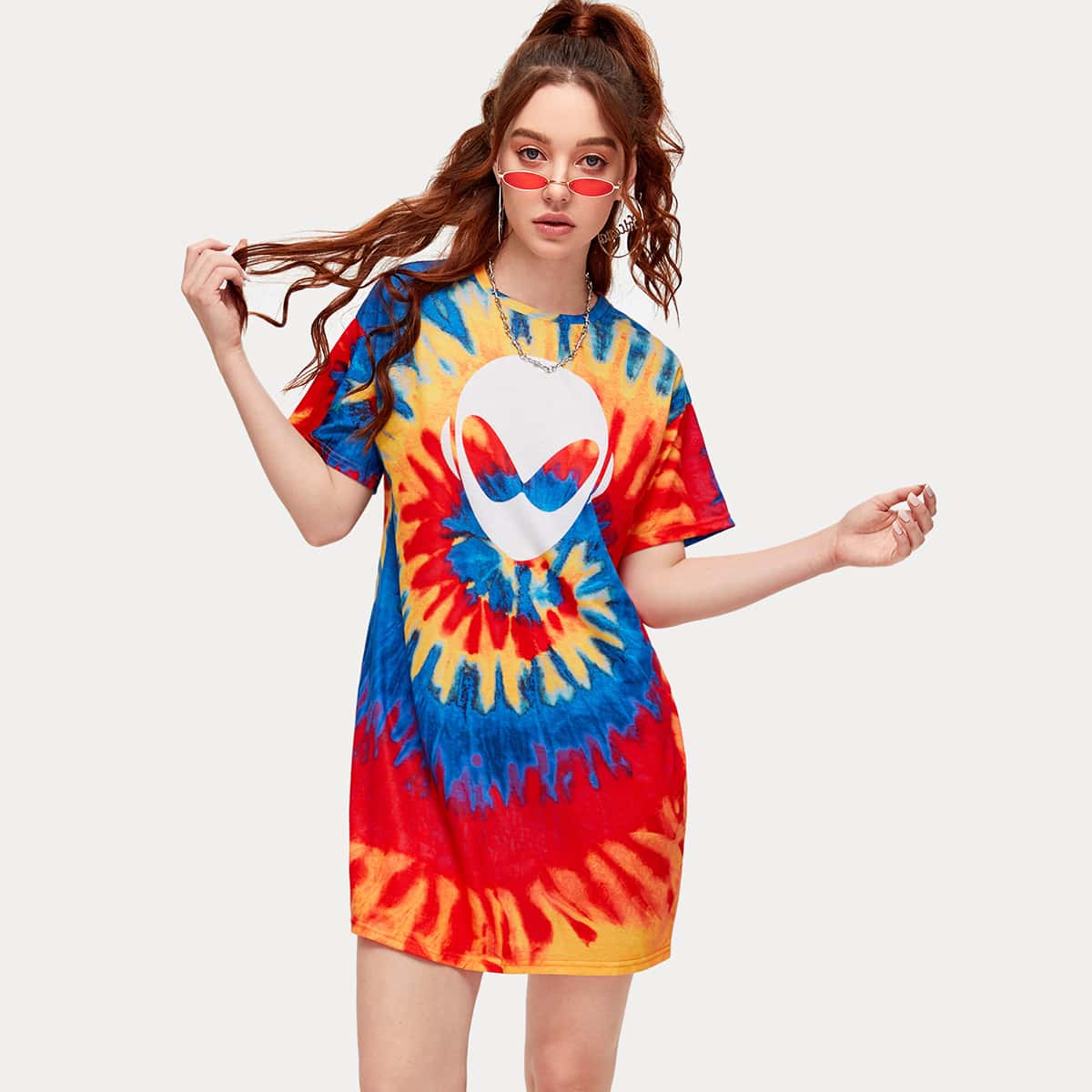 

Drop Shoulder Alien Print Tie Dye Tee Dress, Multicolor