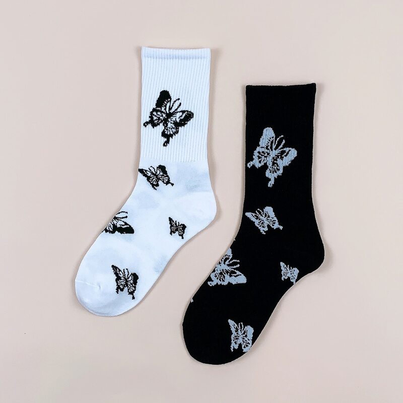 

2pairs Guys Butterfly Pattern Socks, Multicolor