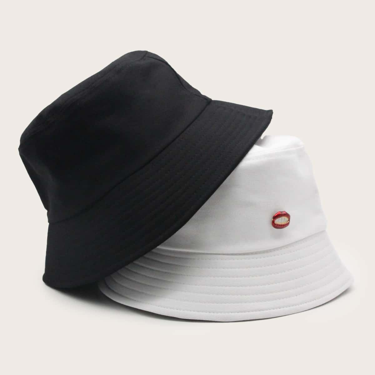 

2pcs Mouth Decor Bucket Hat, Multicolor