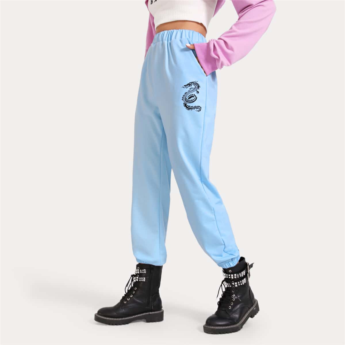 

Chinese Dragon Graphic Sweatpants, Baby blue