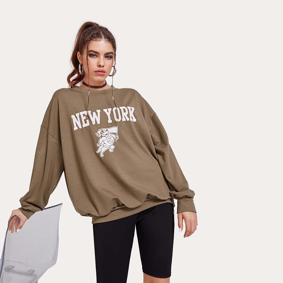 

Letter Graphic Oversized Sweatshirt, Mocha brown