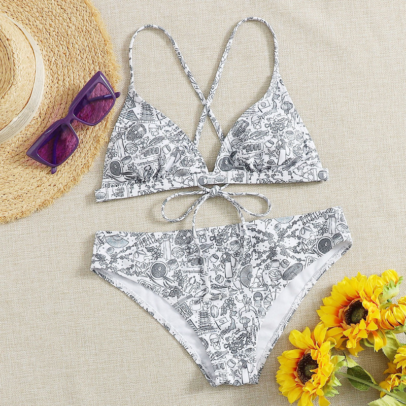 

Graphic Crisscross Triangle Bikini Swimsuit, Black and white