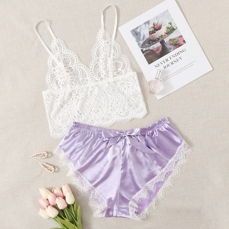 

Scallop Lace Bralette & Satin Shorts, Multicolor