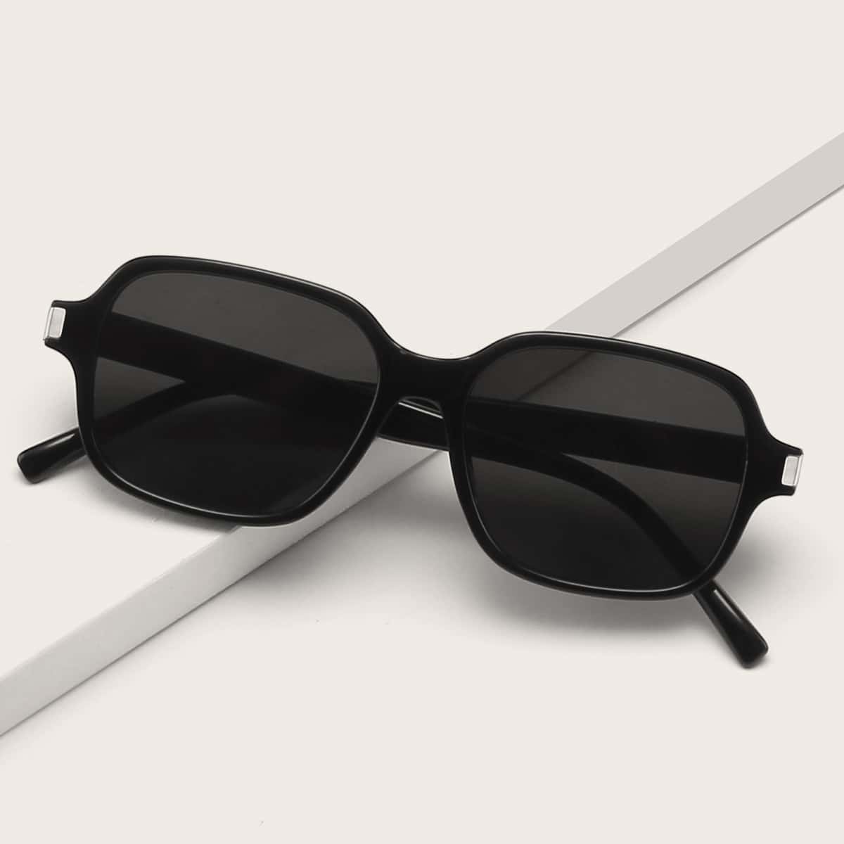 

Simple Square Frame Sunglasses, Black