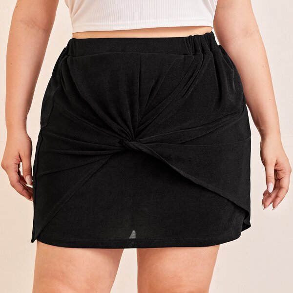 

Plus Velvet Twist Front Elastic Waist Skirt, Black