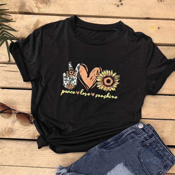 

Plus Sunflower And Heart Print Tee, Black