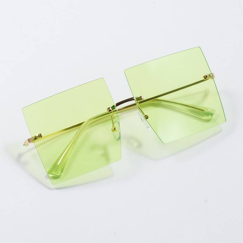 

Square Rimless Sunglasses