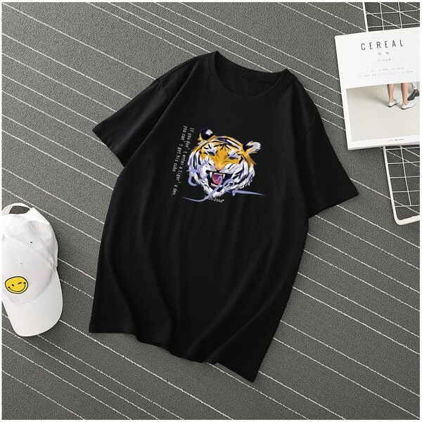 

Men Tiger And Slogan Graphic Tee, Black