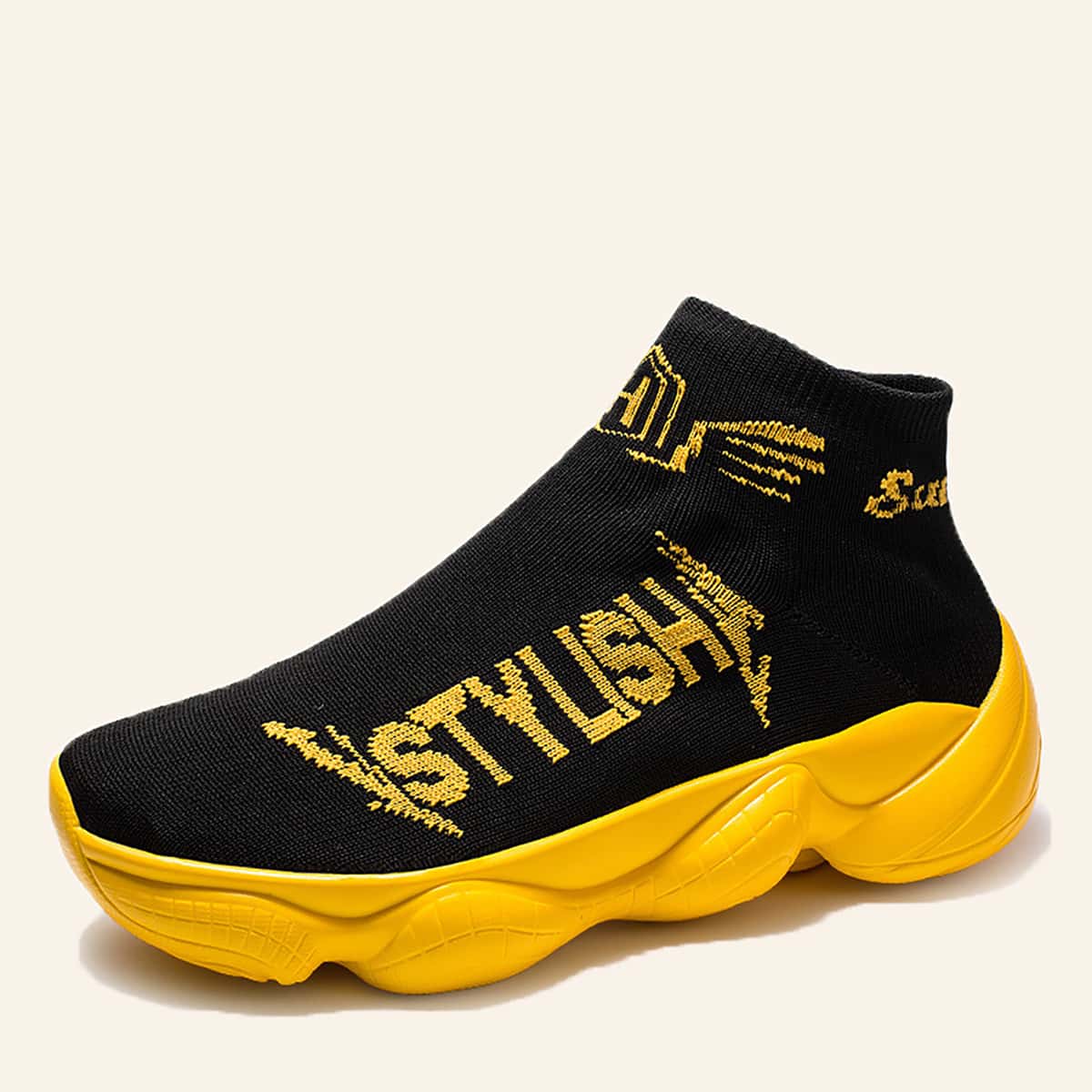 

Guys Letter Graphic Wide Fit Sneakers, Black